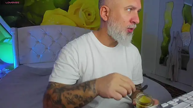 BlowMyXXL online show from January 16, 10:41 am