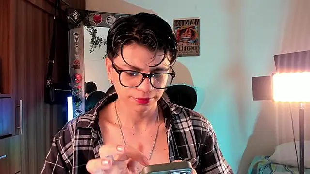 marckalexis online show from September 30, 2:00 pm