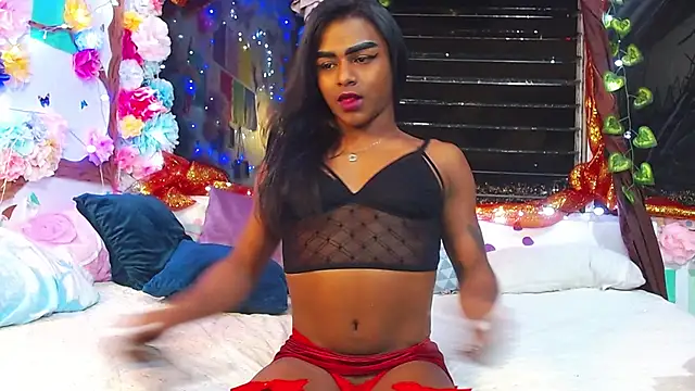 Snapshot of Karly_coffe chatting on December 14, 3:29 am Karly coffe online show from December 14, 3:29 am