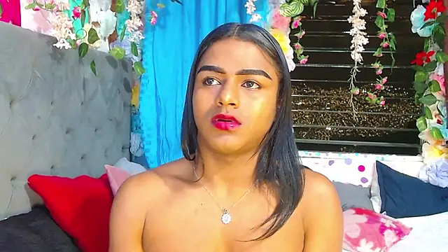 Snapshot of Karly_coffe chatting on November 20, 3:18 am Karly coffe online show from November 20, 3:18 am