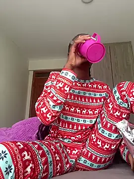 Fanclubbbbb online show from February 28, 7:31 am