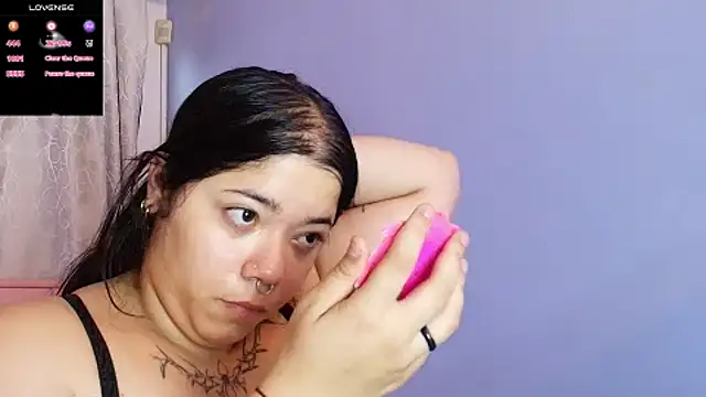 Snapshot of rose_barbara chatting on December 18, 12:07 pm rose barbara online show from December 18, 12:07 pm