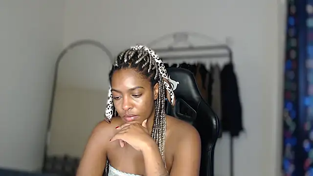 Snapshot of marisilva_br chatting on September 11, 3:01 pm marisilva br online show from September 11, 3:01 pm