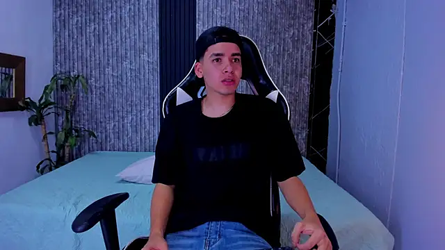 Mike 0233  online show from October 10, 4:11 am