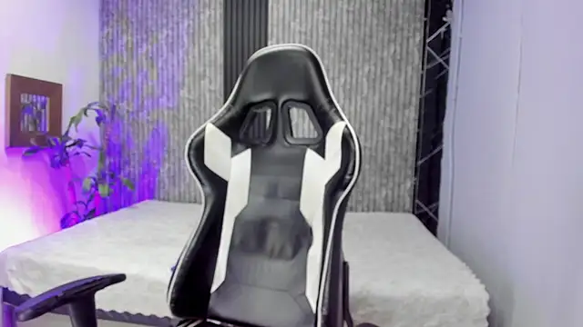 Mike 0233  online show from November 7, 4:12 am