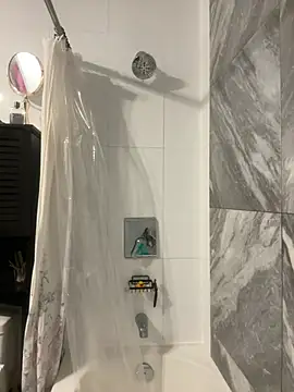 GingerSnap33 online show from December 29, 12:09 am