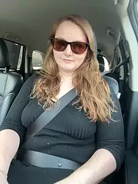 GingerSnap33 online show from March 2, 5:14 pm