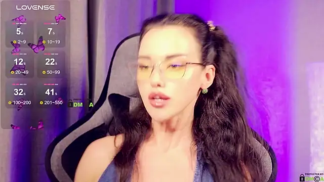 Snapshot of -CrazyAnna- chatting on June 23, 6:17 pm -CrazyAnna- online show from June 23, 6:17 pm