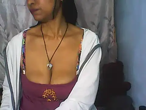 nene belle online show from September 19, 6:15 am