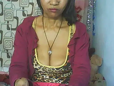 Snapshot of nene_belle chatting on June 12, 8:13 am nene belle online show from June 12, 8:13 am