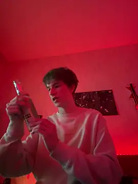 Maxi170301 online show from April 26, 6:05 pm