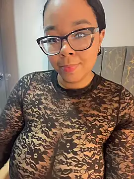 Snapshot of XMara chatting on May 20, 3:51 pm XMara online show from May 20, 3:51 pm