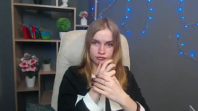 MargaritaKiss online show from November 10, 8:41 pm