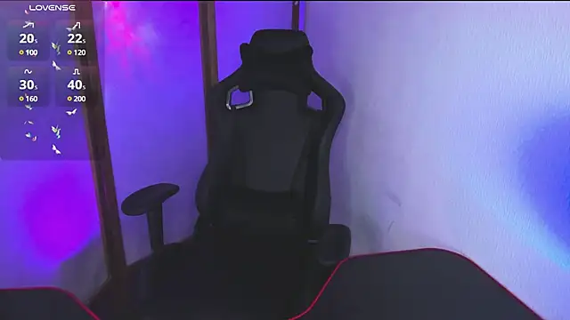 Snapshot of Brad_Maloney chatting on March 13, 11:59 pm Brad Maloney online show from March 13, 11:59 pm