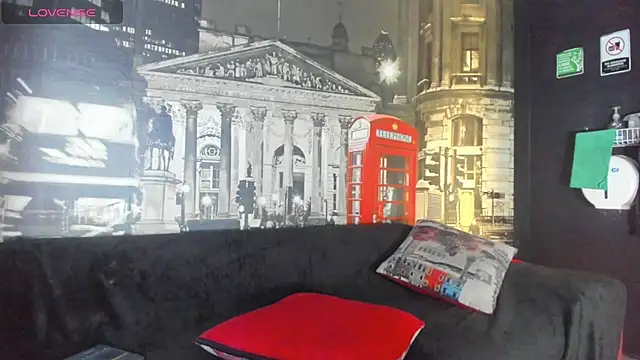 Snapshot of CloeRodriguez chatting on May 12, 8:50 pm CloeRodriguez online show from May 12, 8:50 pm