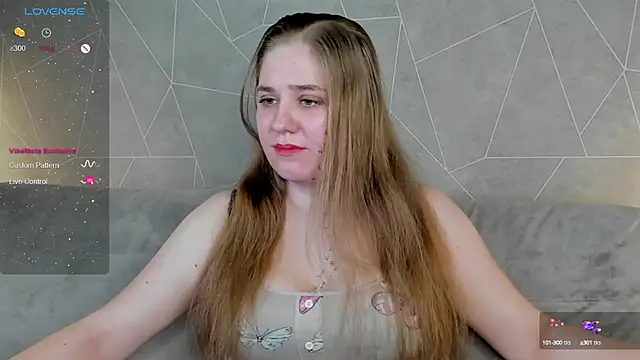 Snapshot of Megan_Violer chatting on January 31, 6:57 pm Megan Violer online show from January 31, 6:57 pm