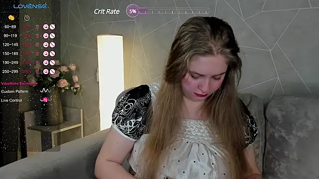 Snapshot of Megan_Violer chatting on March 13, 6:34 pm Megan Violer online show from March 13, 6:34 pm