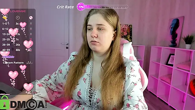 Snapshot of Megan_Violer chatting on November 28, 5:15 pm Megan Violer online show from November 28, 5:15 pm