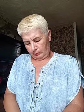 Snapshot of NicoleOlla chatting on July 6, 4:42 am NicoleOlla online show from July 6, 4:42 am