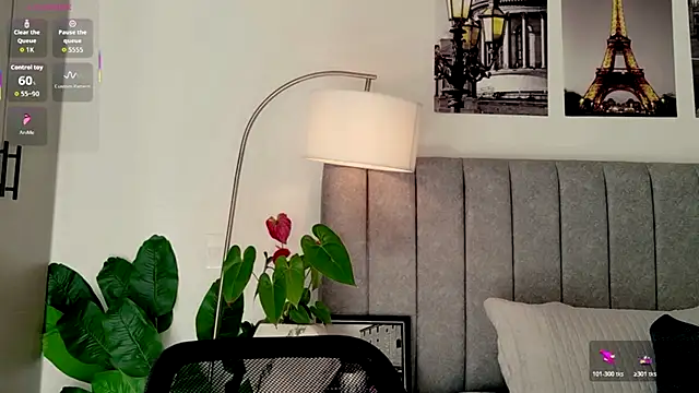 Snapshot of caralella chatting on June 20, 8:33 pm caralella online show from June 20, 8:33 pm