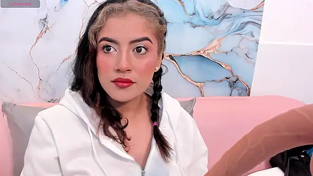 Snapshot of taylor_cupper chatting on September 24, 4:05 am taylor cupper online show from September 24, 4:05 am