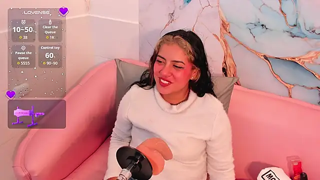 Snapshot of taylor_cupper chatting on September 25, 4:16 am taylor cupper online show from September 25, 4:16 am