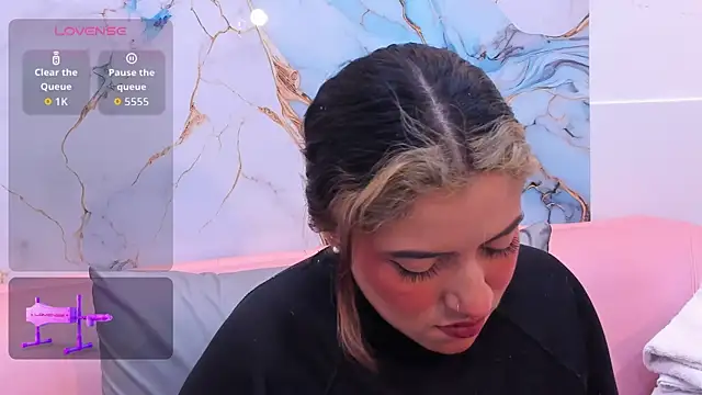 Snapshot of taylor_cupper chatting on October 10, 7:35 pm taylor cupper online show from October 10, 7:35 pm