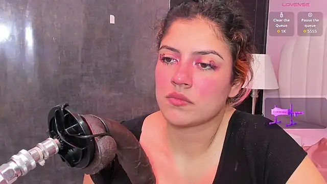 taylor cupper online show from March 8, 3:38 pm