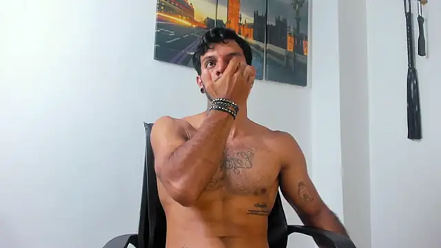 JuanBlade online show from December 16, 3:11 am