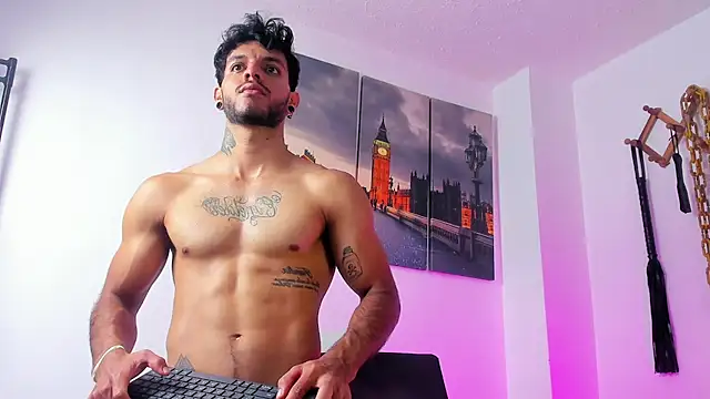 JuanBlade online show from January 7, 1:35 pm