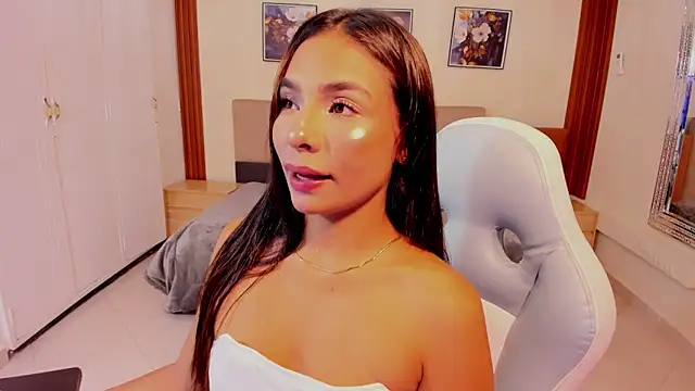 amira cute2 online show from December 22, 10:23 am