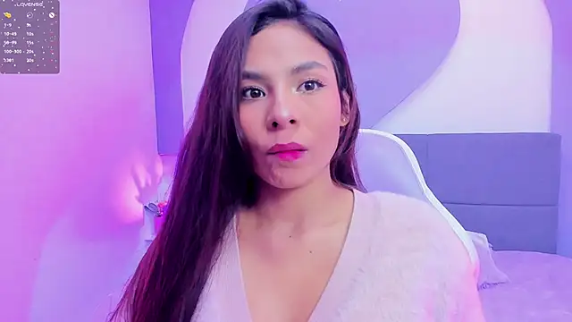 Snapshot of amira_cute2 chatting on May 28, 10:45 am amira cute2 online show from May 28, 10:45 am