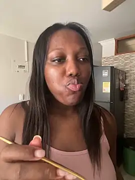 kellya  online show from January 23, 1:35 pm