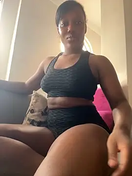 kellya  online show from March 15, 10:11 pm