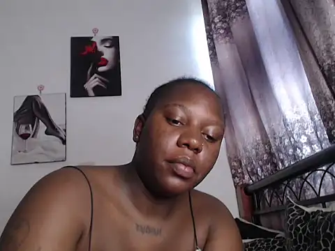 Snapshot of Whimsicalwillow chatting on November 17, 10:10 am Whimsicalwillow online show from November 17, 10:10 am