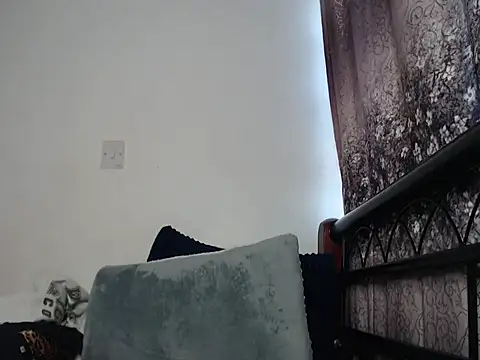 Snapshot of Whimsicalwillow chatting on June 22, 11:07 am Whimsicalwillow online show from June 22, 11:07 am
