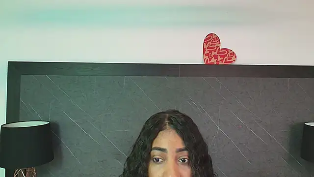 Snapshot of charlottebrowns_ chatting on February 8, 12:50 pm charlottebrowns online show from February 8, 12:50 pm