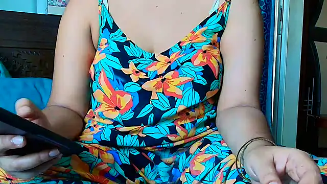 Snapshot of Hotty__Baby chatting on October 26, 8:20 am Hotty Baby online show from October 26, 8:20 am