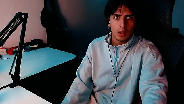 Thieves9 online show from January 15, 12:15 pm