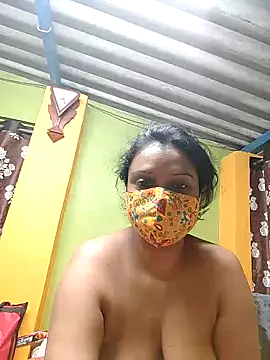 Snapshot of SuperSexyJaneman chatting on January 6, 2:58 pm SuperSexyJaneman online show from January 6, 2:58 pm