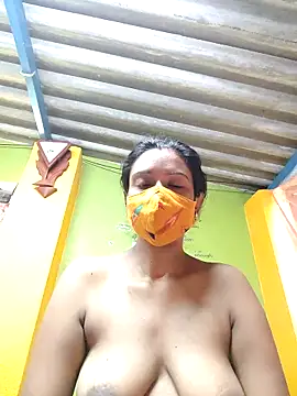 Snapshot of SuperSexyJaneman chatting on May 30, 4:31 am SuperSexyJaneman online show from May 30, 4:31 am