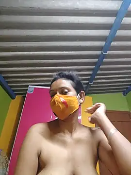 Snapshot of SuperSexyJaneman chatting on June 29, 10:15 am SuperSexyJaneman online show from June 29, 10:15 am