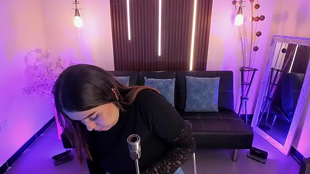 ArianaBaker online show from January 7, 2:19 pm