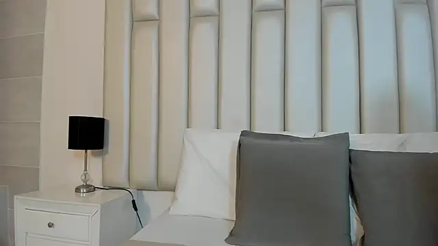 Snapshot of samantaramoos chatting on March 7, 2:57 am samantaramoos online show from March 7, 2:57 am