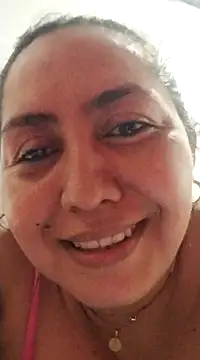 Snapshot of Nalgona39 chatting on January 15, 7:05 am Nalgona39 online show from January 15, 7:05 am