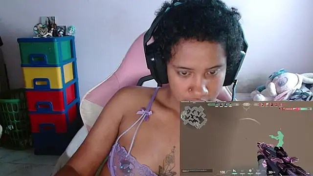 TiffanyRoouse online show from November 12, 10:09 pm