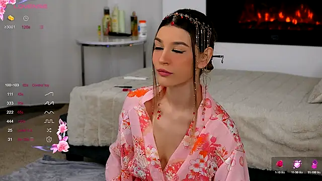 Snapshot of EvaWarenn chatting on December 2, 11:34 pm EvaWarenn online show from December 2, 11:34 pm