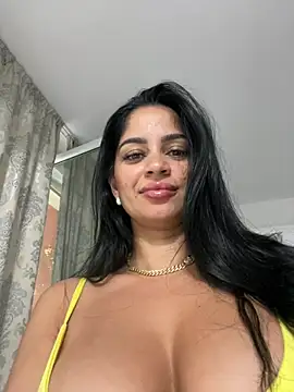 Snapshot of _adelle chatting on July 17, 4:41 am adelle online show from July 17, 4:41 am