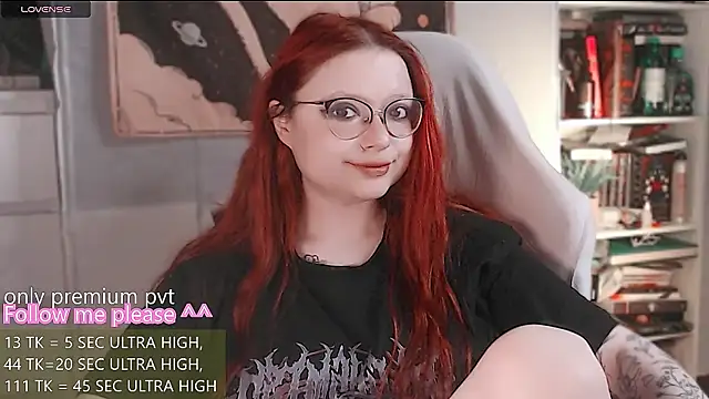 me  hanna online show from May 1, 2:38 am