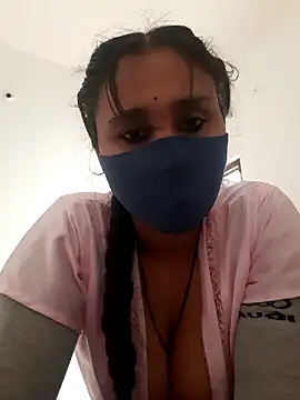 Snapshot of Archna-ji chatting on February 11, 5:16 am Archna-ji online show from February 11, 5:16 am